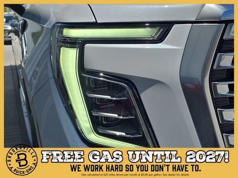 New 2026 GMC Yukon XL Denali AWD/4WD image 10