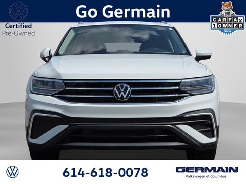Certified 2024 Volkswagen Tiguan SE w/ Panoramic Sunroof Package AWD/4WD image 2
