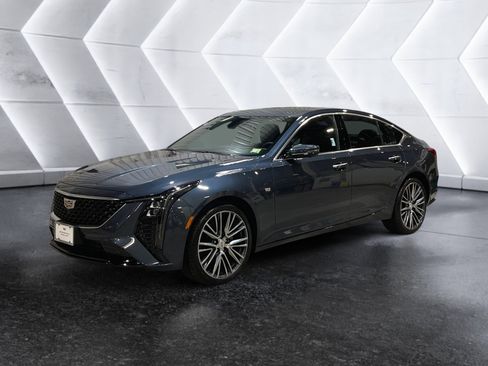 New 2026 Cadillac CT5 Premium Luxury image 2