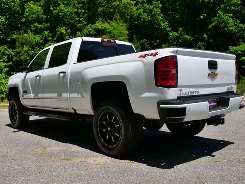 Used 2019 Chevrolet Silverado 3500 High Country w/ Duramax Plus Package AWD/4WD image 22