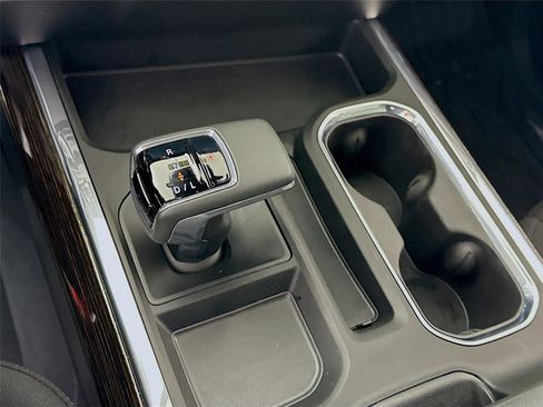 New 2026 GMC Sierra 1500 Elevation AWD/4WD image 11