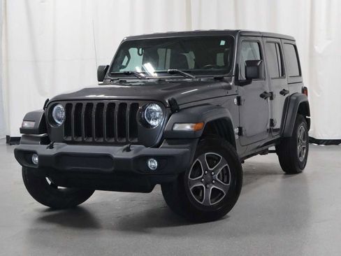 Used 2018 Jeep Wrangler Unlimited Sport S AWD/4WD image 1