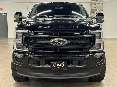 Used 2020 Ford F250 Lariat AWD/4WD image 2
