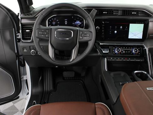 New 2026 GMC Sierra 2500 Denali Ultimate w/ Max Trailering Package AWD/4WD image 14