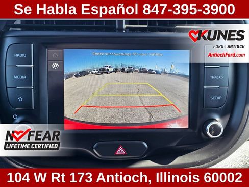 Used 2025 Kia Soul LX w/ LX Technology Package FWD image 46