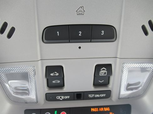 Used 2023 GMC Terrain AT4 w/ Tech Package AWD/4WD image 31