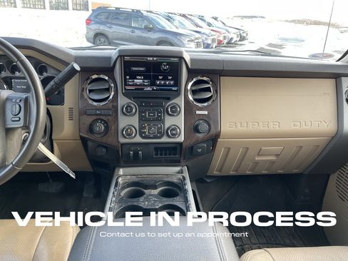 Used 2016 Ford F250 Lariat w/ Chrome Package image 13