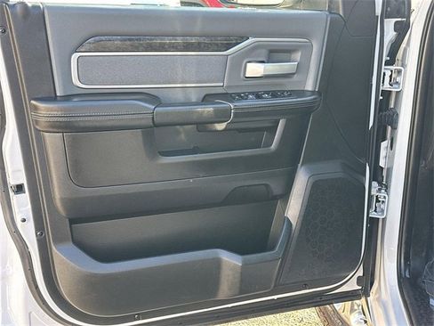 Used 2019 RAM 2500 Big Horn image 20