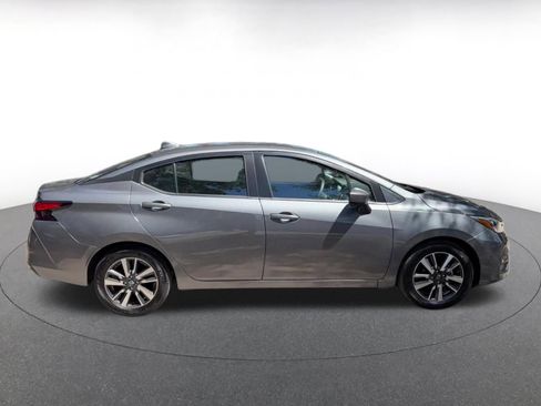 Used 2025 Nissan Versa SV FWD image 16