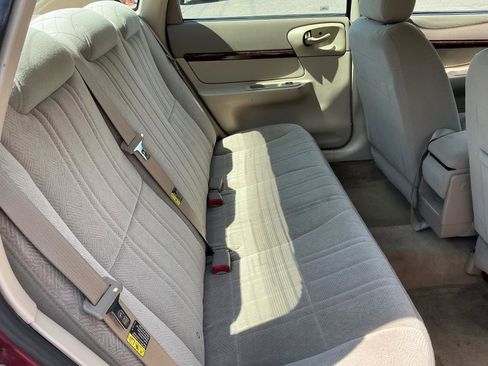 Used 2005 Chevrolet Impala FWD image 11