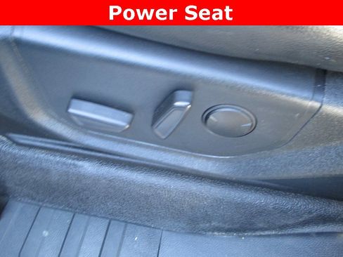 Used 2020 Ford F350 Lariat w/ Lariat Value Package image 26