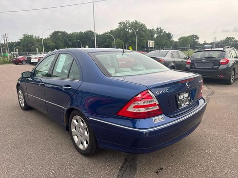 Used 2005 Mercedes-Benz C 240 4MATIC Sedan image 7