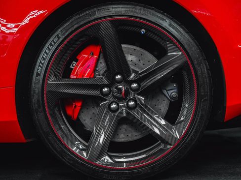 Used 2024 Chevrolet Corvette Z06 RWD image 17