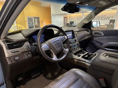 Used 2019 GMC Yukon Denali w/ Open Road Package RWD image 12