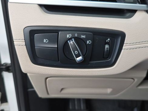 Used 2020 BMW X1 xDrive28i AWD/4WD image 27