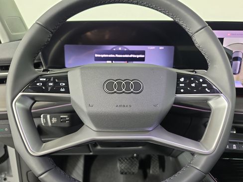 New 2026 Audi Q3 quattro 2.0T AWD/4WD image 22