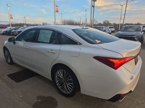 Used 2021 Toyota Avalon Limited w/ Advanced Safety Package image 6