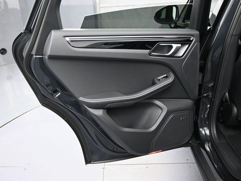 New 2026 Porsche Macan S AWD/4WD image 23