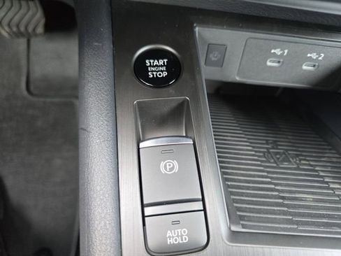 New 2026 Nissan Kicks SV AWD/4WD image 27