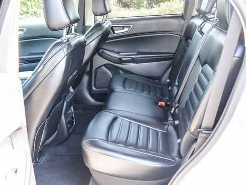 Used 2022 Ford Edge SEL w/ Convenience Package AWD/4WD image 21