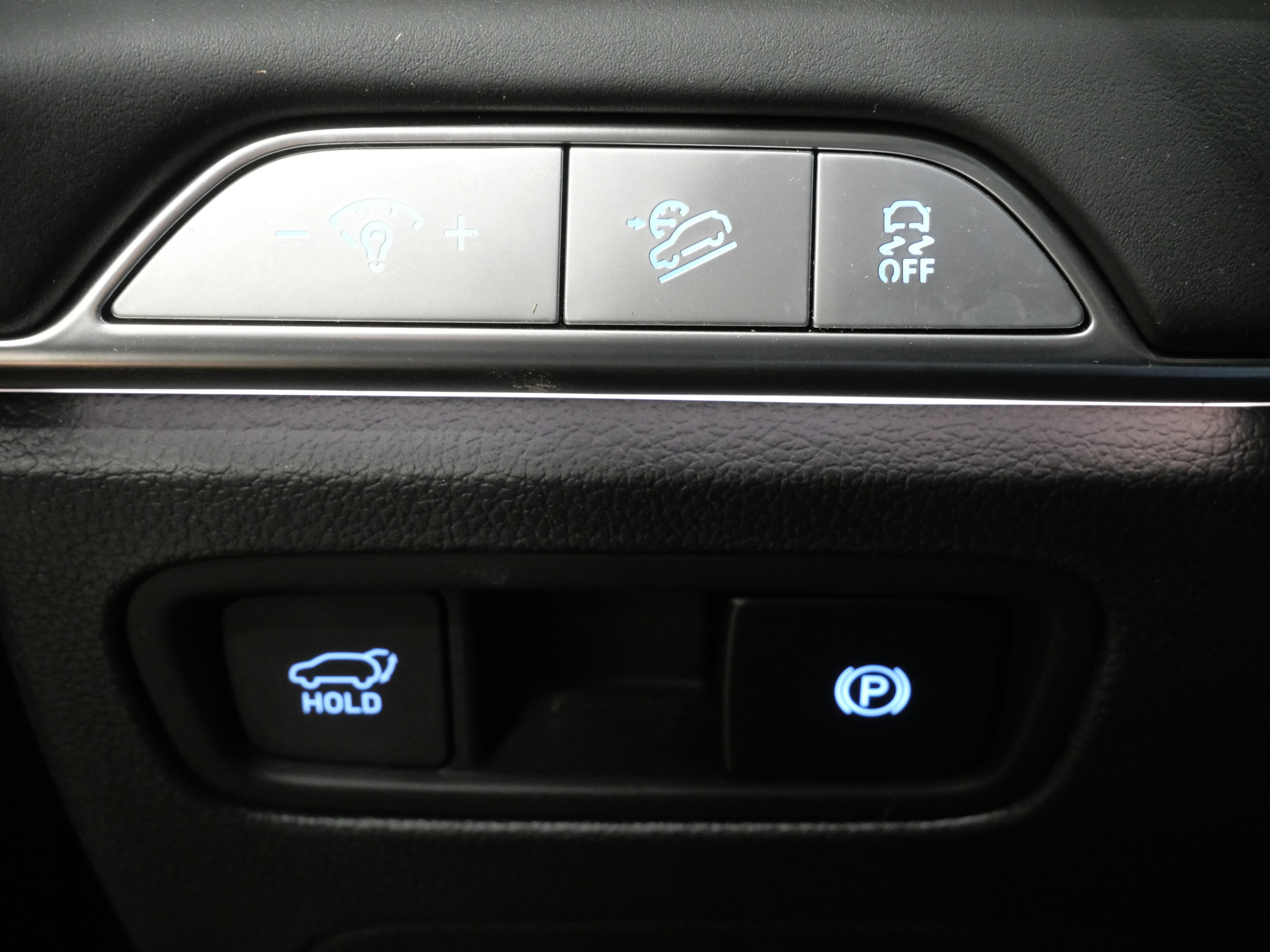 Used 2025 Genesis GV80 2.5T Standard AWD/4WD image 14