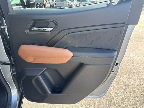 New 2026 GMC Canyon AT4 w/ AT4 Premium Package AWD/4WD image 34