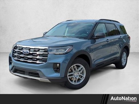 New 2026 Ford Explorer Active w/ Active Comfort Package image 1