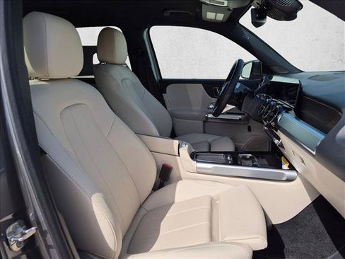 Certified 2026 Mercedes-Benz GLB 250 image 19