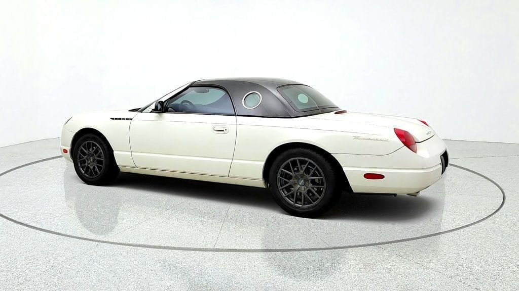 Used 2002 Ford Thunderbird RWD image 7