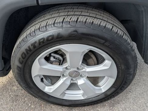 Used 2021 Jeep Compass Latitude w/ Convenience Group image 27