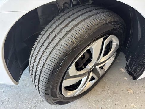 Used 2019 Nissan Sentra S FWD image 26