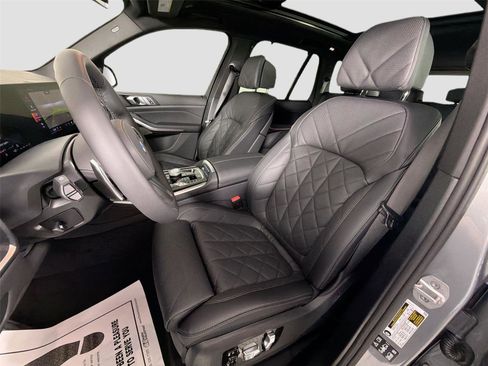 New 2026 BMW X5 xDrive40i AWD/4WD image 22
