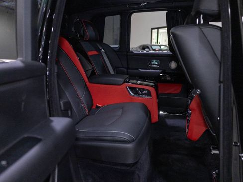 Used 2020 Rolls-Royce Cullinan AWD/4WD image 35