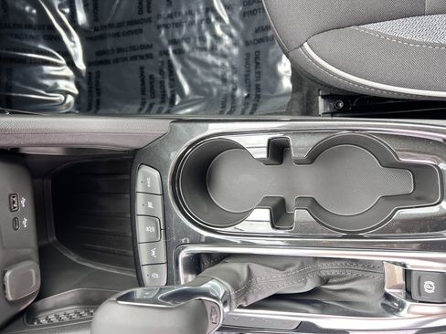 Used 2026 Chevrolet TrailBlazer LT w/ LT Cold Weather Package image 16