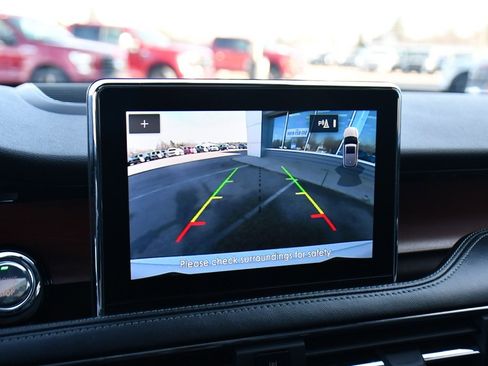 Used 2022 Lincoln Corsair Reserve w/ Elements Package image 27