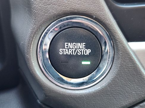 Used 2019 GMC Yukon Denali AWD/4WD image 27