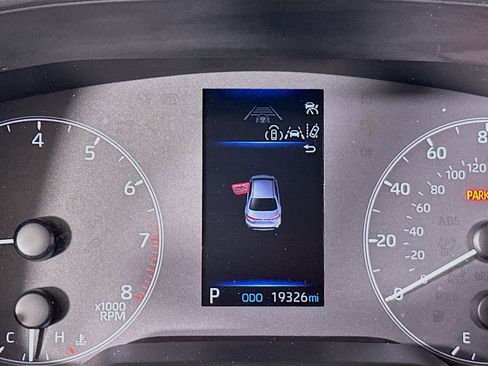 Used 2024 Toyota Corolla LE FWD image 19