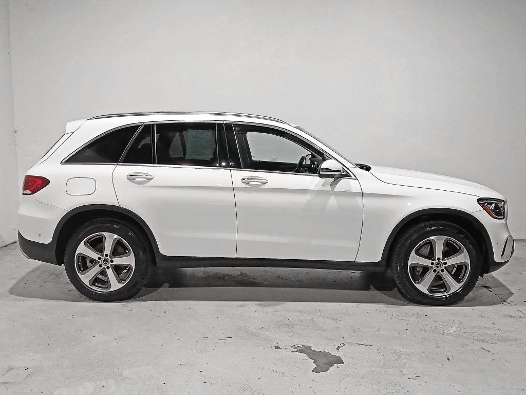 Used 2022 Mercedes-Benz GLC 300 4MATIC image 7