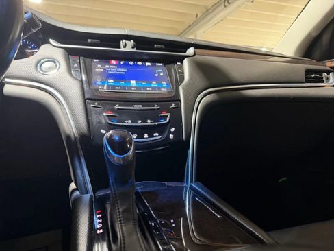 Used 2016 Cadillac XTS Luxury AWD/4WD image 15