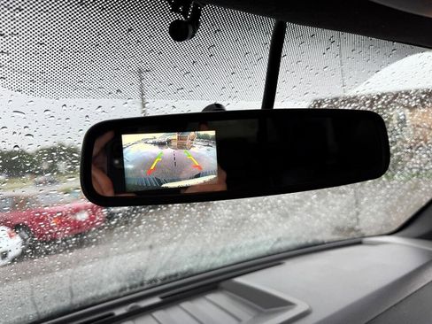 Used 2011 Ford F350 Lariat w/ Lariat Interior Pkg image 39