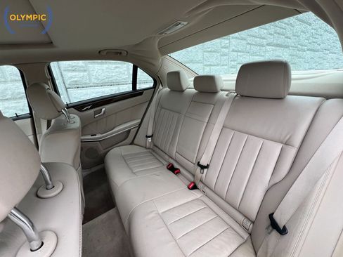 Used 2015 Mercedes-Benz E 350 4MATIC Sedan w/ Premium 1 Package image 42