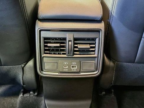 Used 2026 Subaru Forester Limited AWD/4WD image 24
