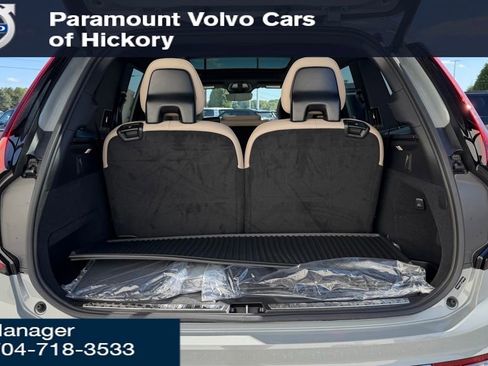 New 2026 Volvo XC90 B5 Core w/ Protection Package image 17
