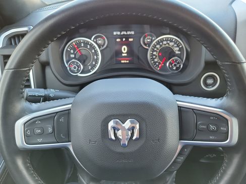 Used 2024 RAM 2500 Big Horn w/ Sport Appearance Package AWD/4WD image 10