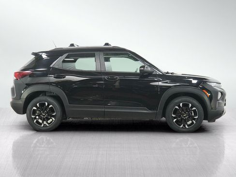 Used 2022 Chevrolet TrailBlazer LT w/ Convenience Package FWD image 6