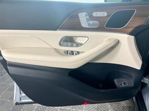 Certified 2024 Mercedes-Benz GLE 350 4MATIC image 18