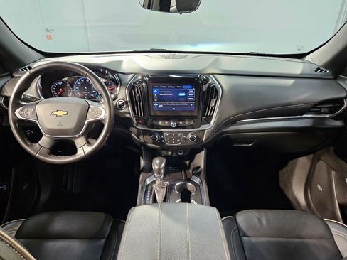 Used 2022 Chevrolet Traverse Premier AWD/4WD image 10