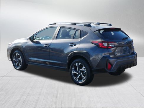 Used 2024 Subaru Crosstrek 2.0i Premium image 5