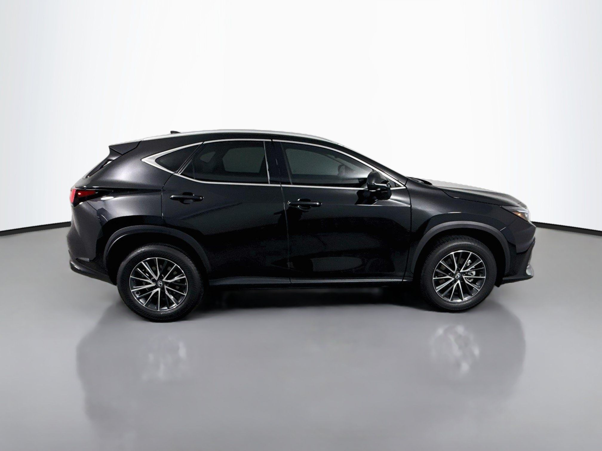 Used 2026 Lexus NX 350h AWD w/ Cold Area Package image 8
