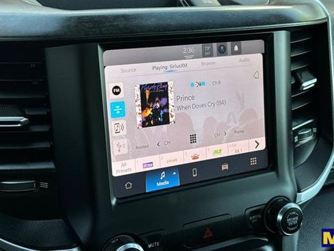 Used 2024 RAM 2500 Big Horn w/ Bed Utility Group image 21